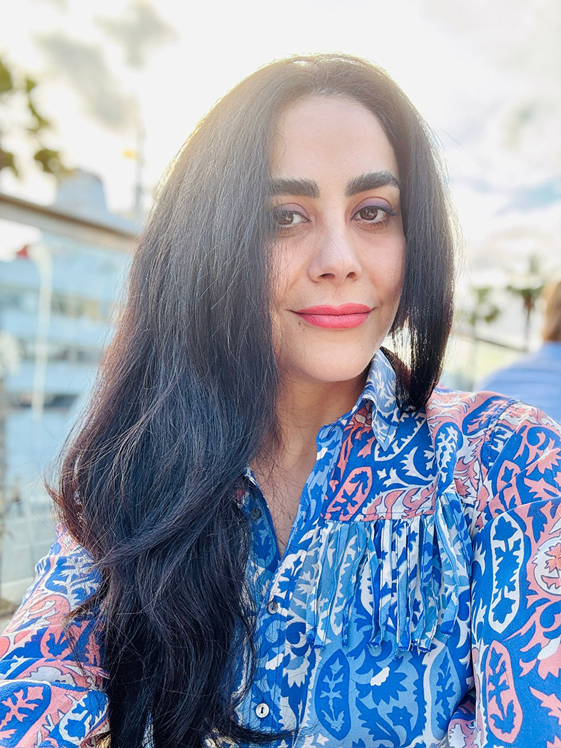  Homa Rashid: Business & Contract Management Specialist 